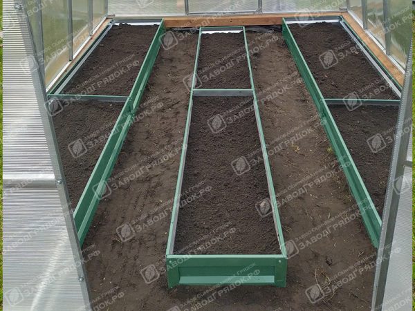 Грядки в теплицу «Усиленные» с полимерным покрытием (высота 20 см) — изображение 1